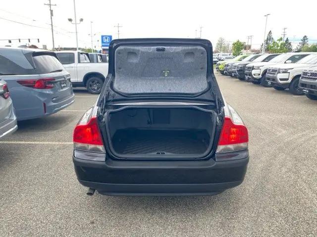 2004 Volvo S60 2.4