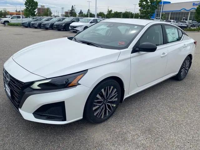 2026 Nissan Altima SV FWD