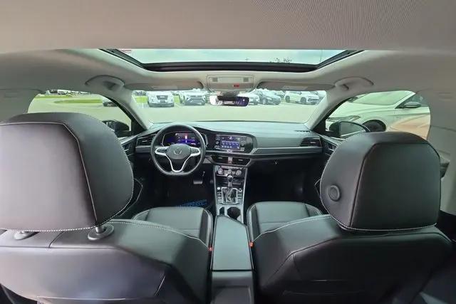 2022 Volkswagen Jetta 1.5T SE