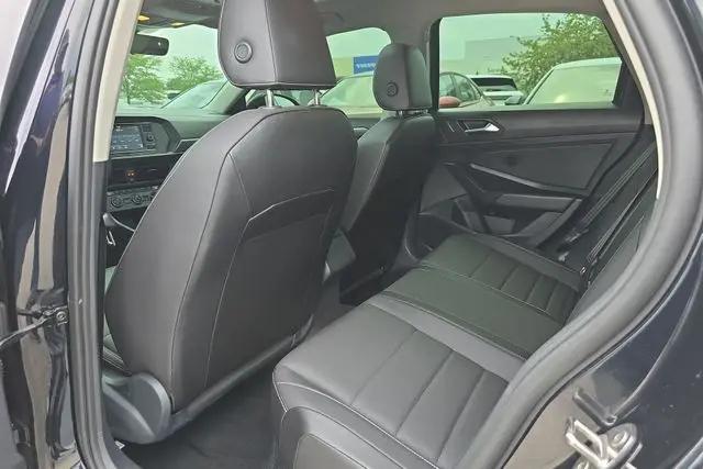 2022 Volkswagen Jetta 1.5T SE