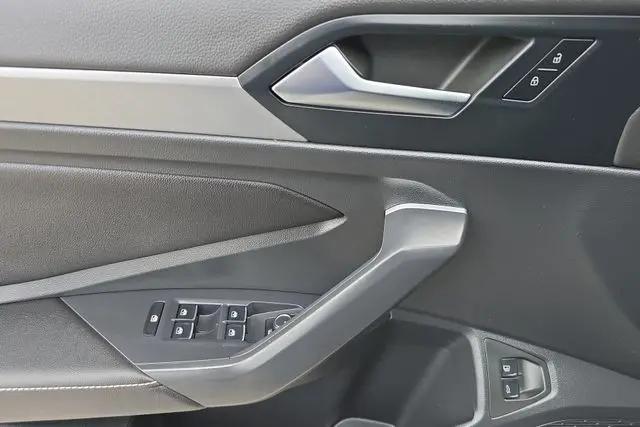 2022 Volkswagen Jetta 1.5T SE