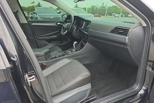 2022 Volkswagen Jetta 1.5T SE