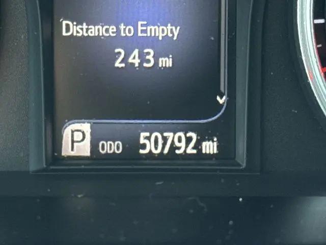 2016 Toyota Camry XLE