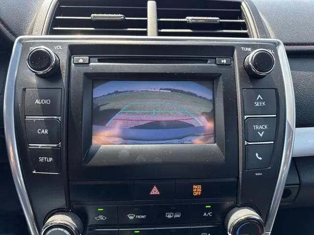 2016 Toyota Camry XLE