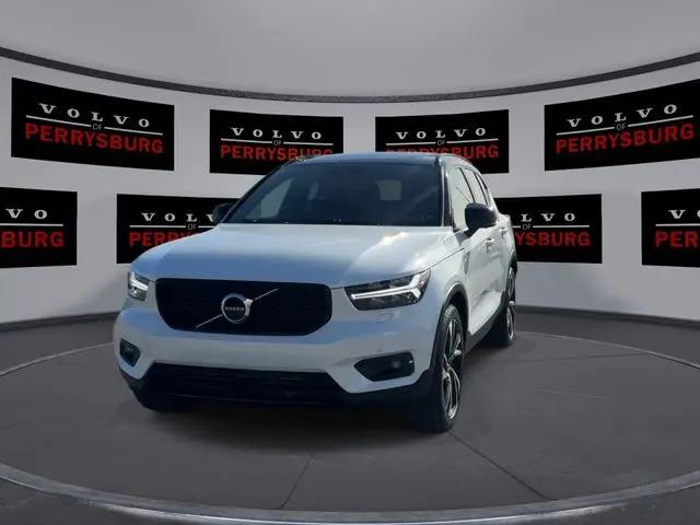 2020 Volvo XC40 T5 R-Design