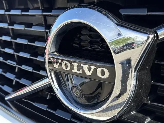 2020 Volvo XC40 T5 R-Design