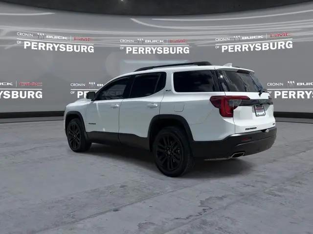 2023 GMC Acadia AWD SLT