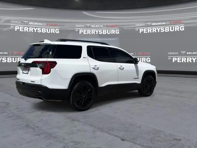2023 GMC Acadia AWD SLT