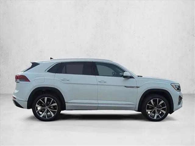 2025 Volkswagen Atlas Cross Sport 2.0T SEL Premium R-Line