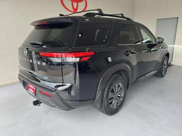 2024 Nissan Pathfinder SV FWD