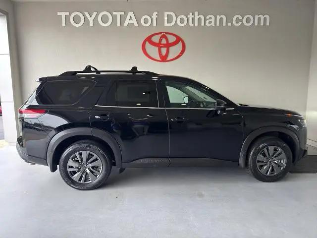 2024 Nissan Pathfinder SV FWD