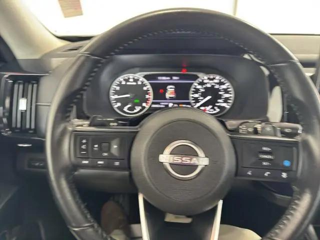 2024 Nissan Pathfinder SV FWD