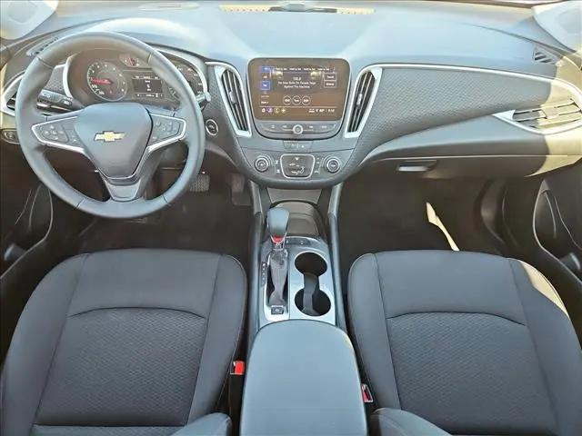 2024 Chevrolet Malibu FWD RS