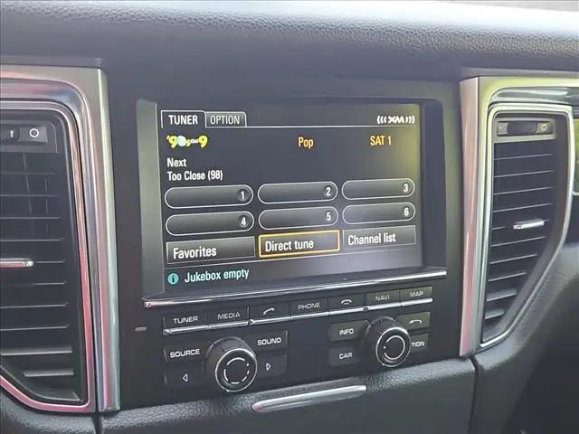 2015 Porsche Macan S