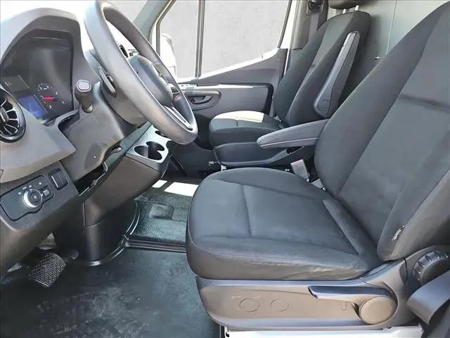2022 Mercedes-Benz Sprinter 2500 Standard Roof I4 Diesel