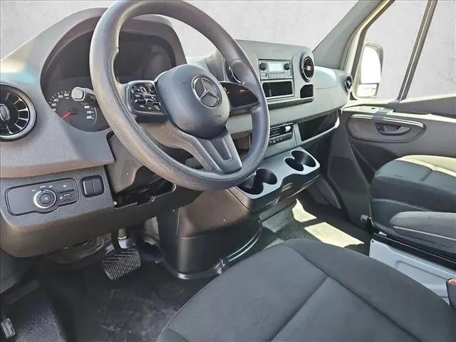 2022 Mercedes-Benz Sprinter 2500 Standard Roof I4 Diesel