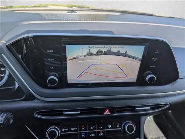 2023 Hyundai Sonata SE