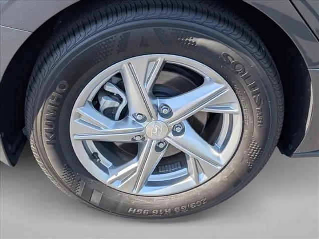 2023 Hyundai Sonata SE
