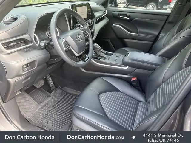 2024 Toyota Highlander XSE