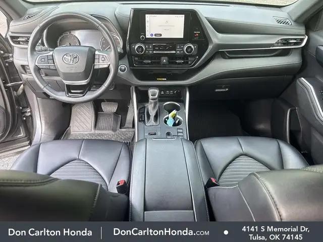 2024 Toyota Highlander XSE