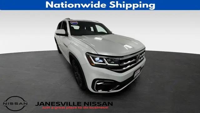 2022 Volkswagen Atlas Cross Sport 2.0T SEL R-Line for sale in Janesville, WI