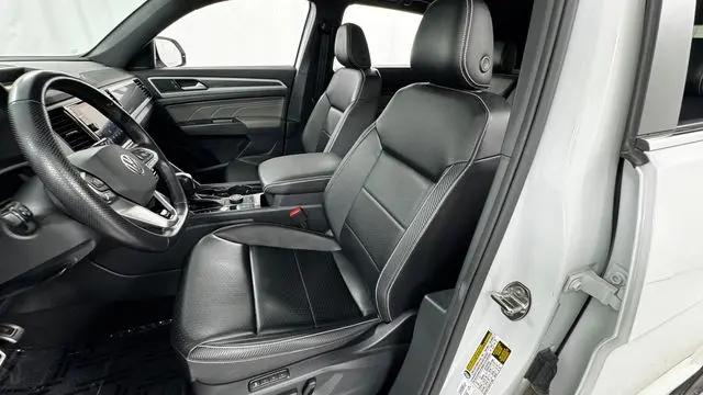 2022 Volkswagen Atlas Cross Sport 2.0T SEL R-Line
