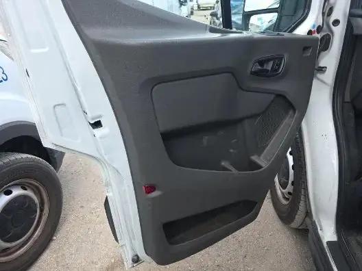 2021 Ford Transit Chassis Base