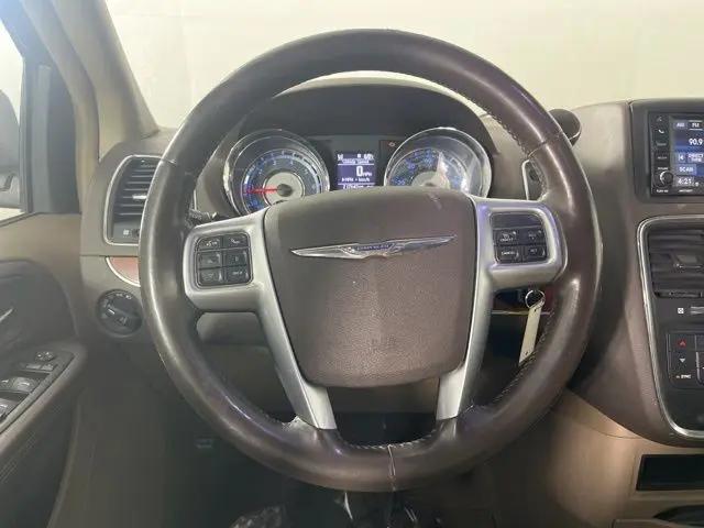 2013 Chrysler Town & Country Touring-L
