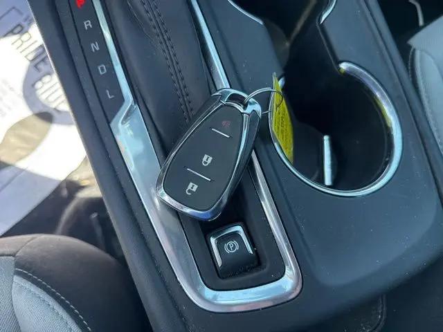 2020 Chevrolet Equinox FWD LS