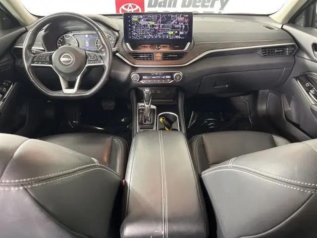 2023 Nissan Altima Platinum