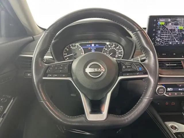 2023 Nissan Altima Platinum