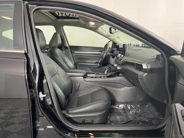 2023 Nissan Altima Platinum