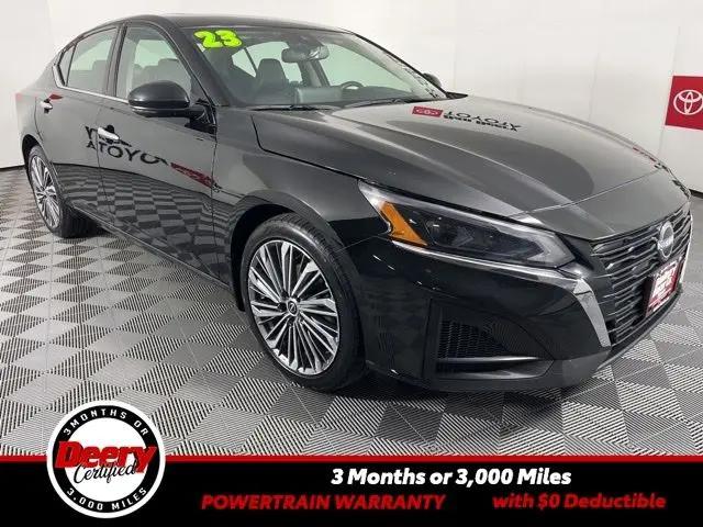 2023 Nissan Altima Platinum for sale in Cedar Falls, IA