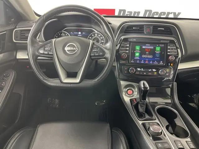 2023 Nissan Maxima SL