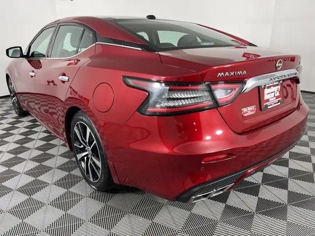 2023 Nissan Maxima SL