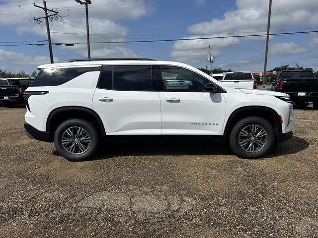 2026 Chevrolet Traverse FWD LT