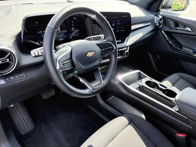 2025 Chevrolet Equinox AWD LT