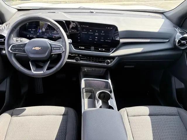 2025 Chevrolet Equinox AWD LT