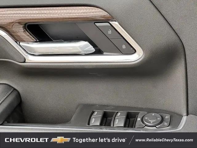 2026 Chevrolet Silverado 1500 4WD Crew Cab Short Bed LT Trail Boss