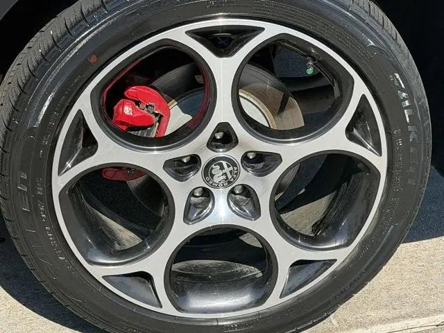 2024 Alfa Romeo Tonale Veloce EAWD