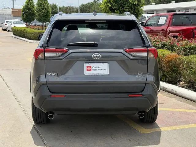2025 Toyota RAV4 Hybrid LE
