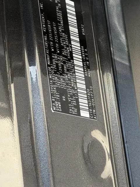 2025 Toyota RAV4 Hybrid LE