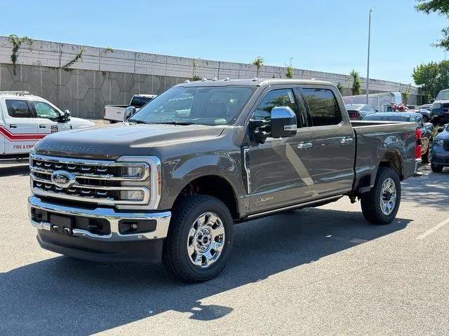 2026 Ford F-350 LARIAT