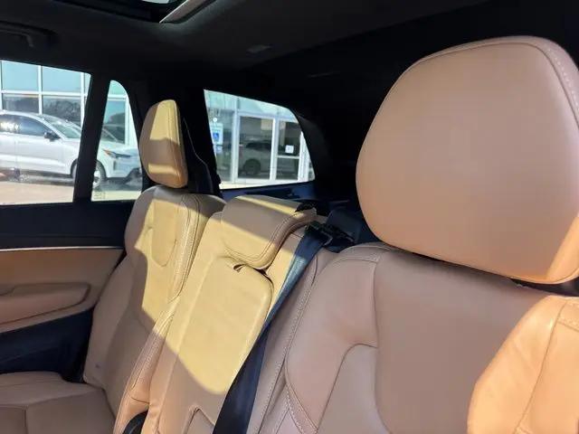 2023 Volvo XC90 B6 Ultimate 7-Seater