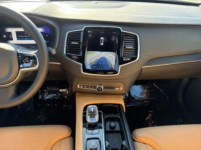 2023 Volvo XC90 B6 Ultimate 7-Seater