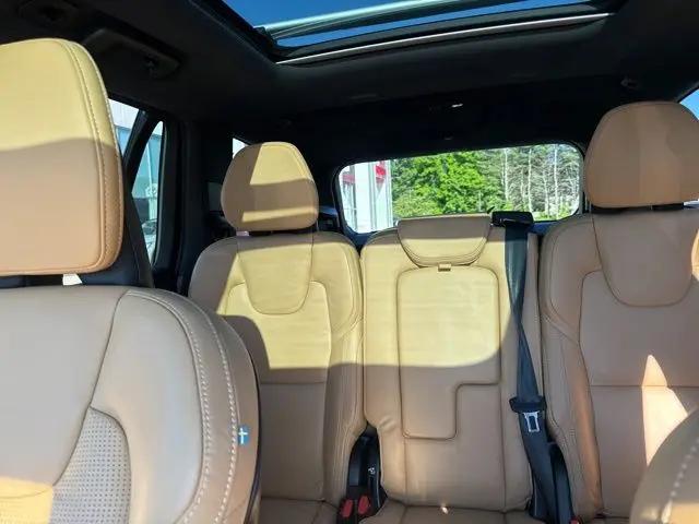 2023 Volvo XC90 B6 Ultimate 7-Seater