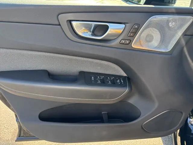 2024 Volvo XC60 Recharge T8 Polestar Engineered