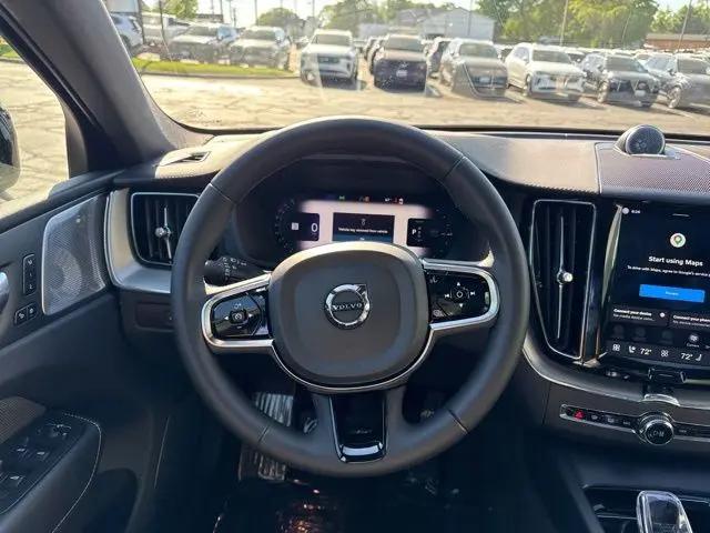 2024 Volvo XC60 Recharge T8 Polestar Engineered