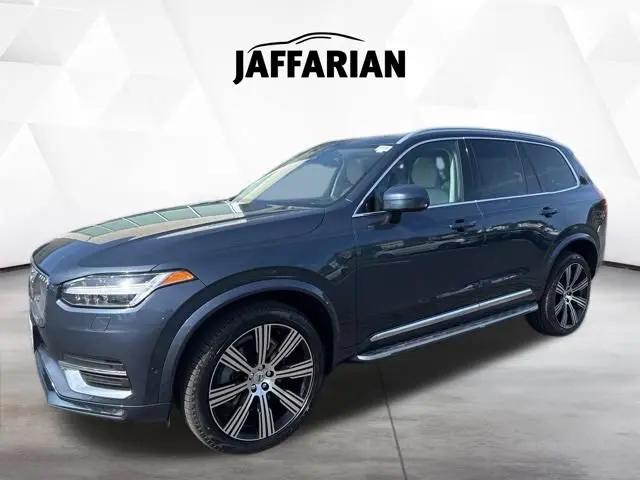 2023 Volvo XC90 B6 Ultimate 7-Seater