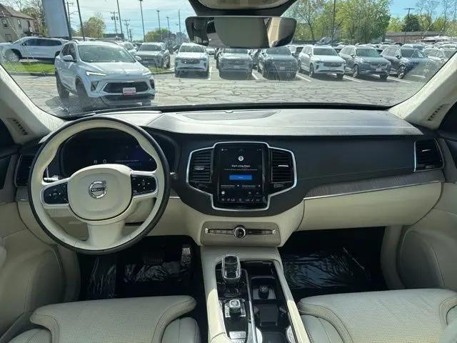 2023 Volvo XC90 B6 Ultimate 7-Seater